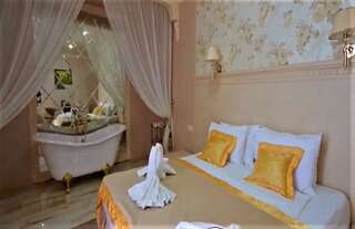 Гостиница Grand Hotel &Spa Maykop Майкоп Номер люкс-1