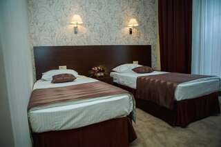 Гостиница Grand Hotel &Spa Maykop Майкоп Двухместный номер Делюкс с 2 отдельными кроватями-9