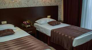 Гостиница Grand Hotel &Spa Maykop Майкоп Двухместный номер Делюкс с 2 отдельными кроватями-10